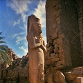 Karnak Statue de Ramses2-avec sa fille Bentata